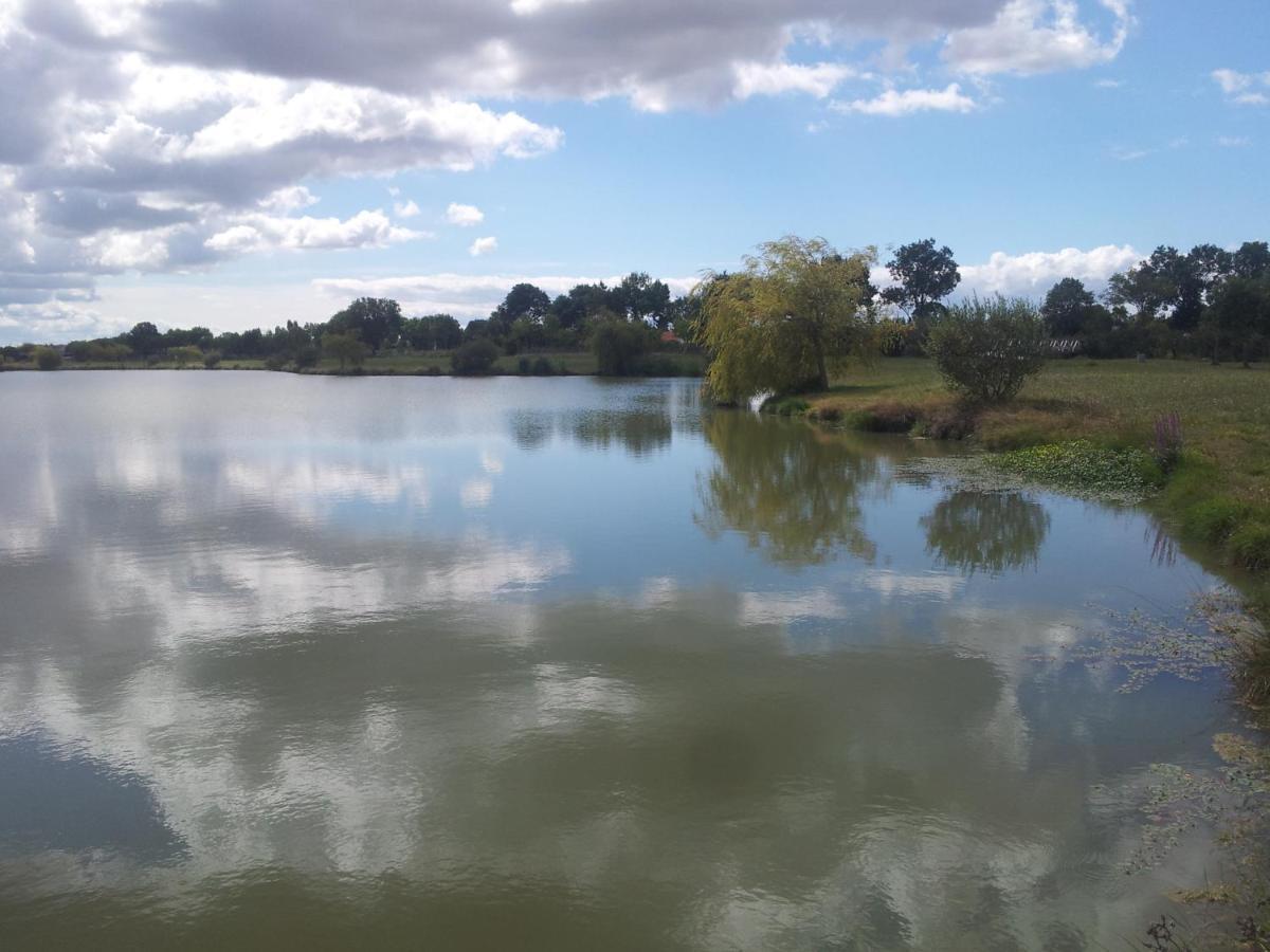Camping Du Lac De Сожон Екстериор снимка